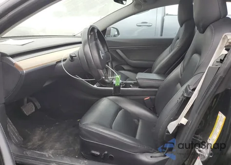 2018 Tesla Model 3 из США, поврежденный, VIN 5YJ3E1EA2JF157389